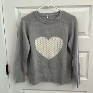 Cute Grey with cream heart sweater. Size Small